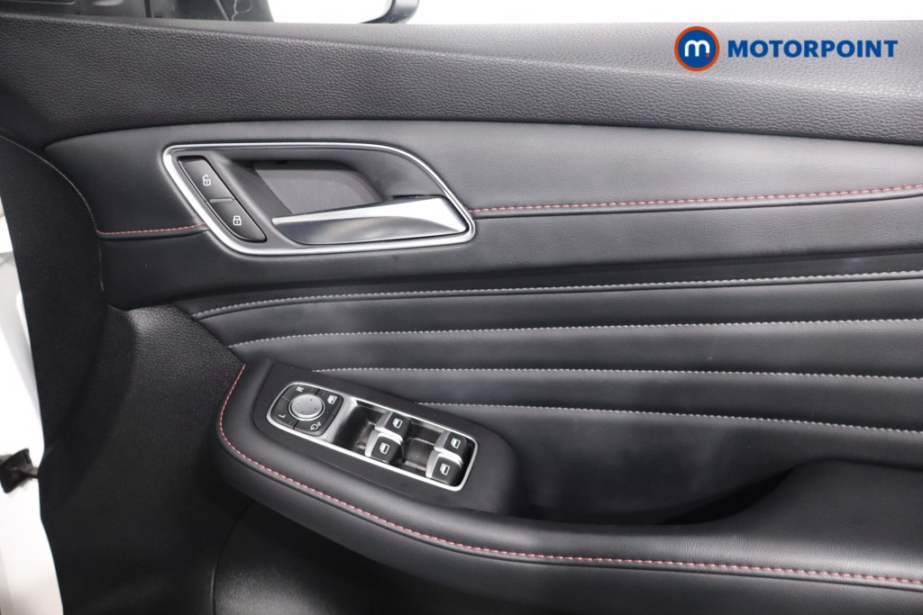 Mg Motor Uk HS Exclusive Manual Petrol SUV - Stock Number (1580909) - 21st supplementary image