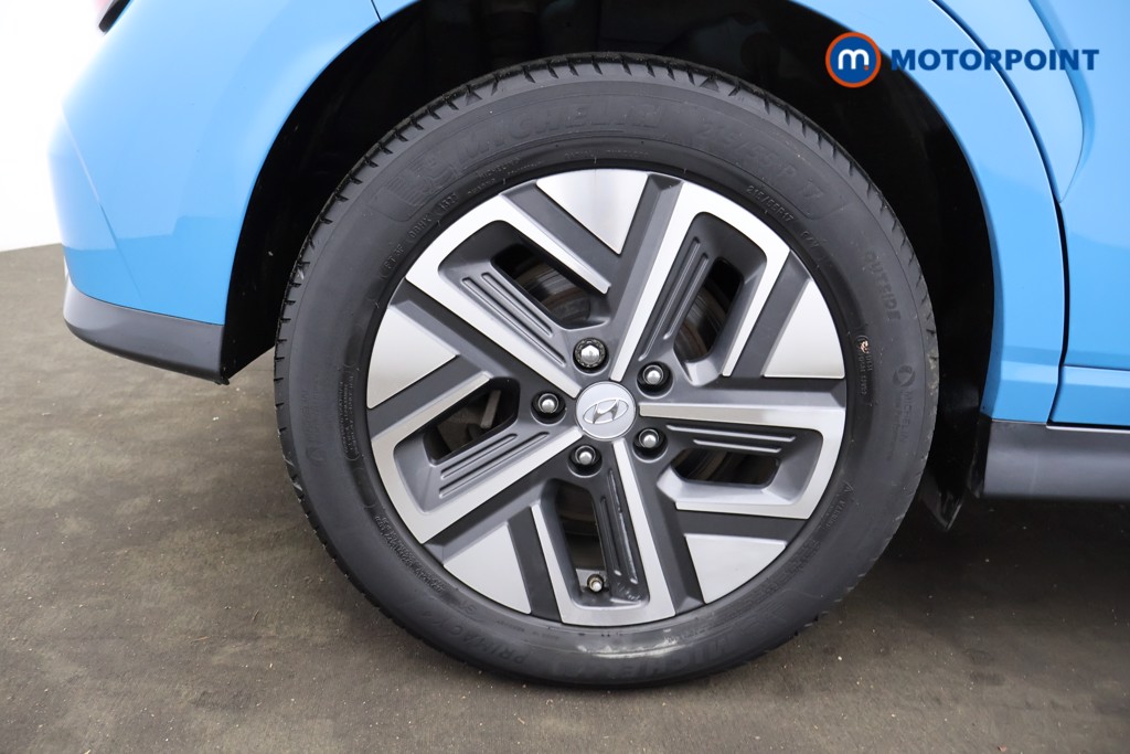 Hyundai Kona Premium Automatic Electric SUV - Stock Number (1580924) - 16th supplementary image