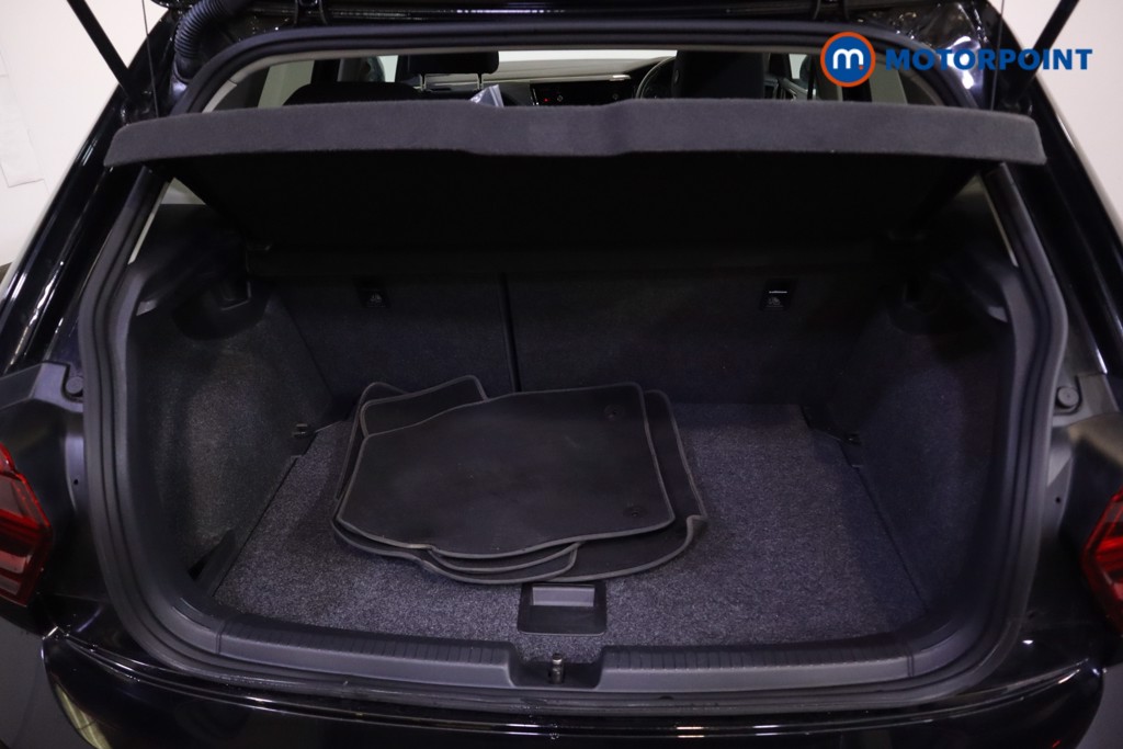 Volkswagen Polo Beats Manual Petrol Hatchback - Stock Number (1580949) - 26th supplementary image
