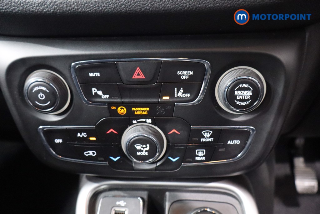 Jeep Compass Longitude Manual Diesel SUV - Stock Number (1581229) - 19th supplementary image