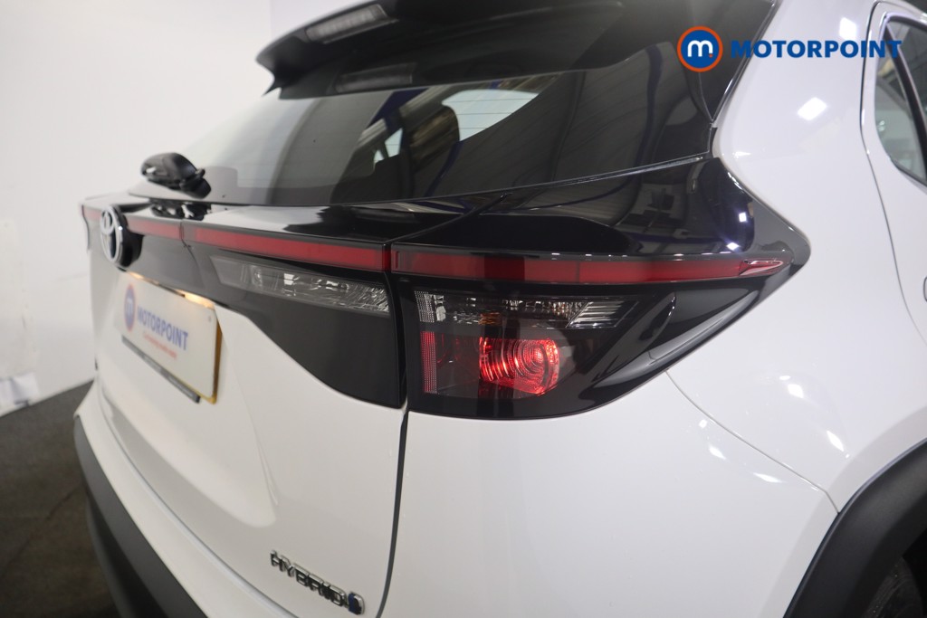 Toyota Yaris Cross Icon Automatic Petrol-Electric Hybrid Estate - Stock Number (1581252) - 20th supplementary image