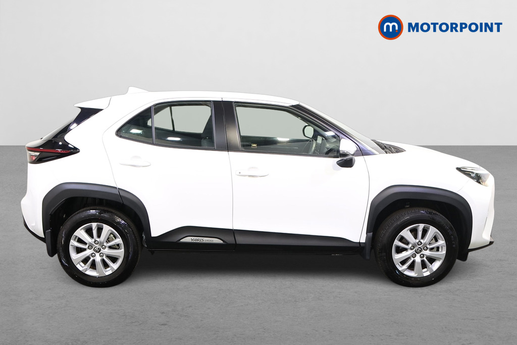 Toyota Yaris Cross Icon Automatic Petrol-Electric Hybrid Estate - Stock Number (1581252) - Drivers side