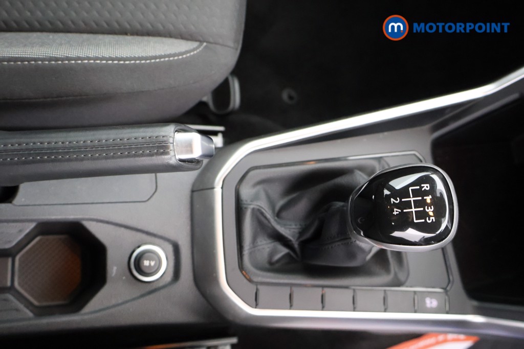 Volkswagen Polo Life Manual Petrol Hatchback - Stock Number (1581326) - 6th supplementary image