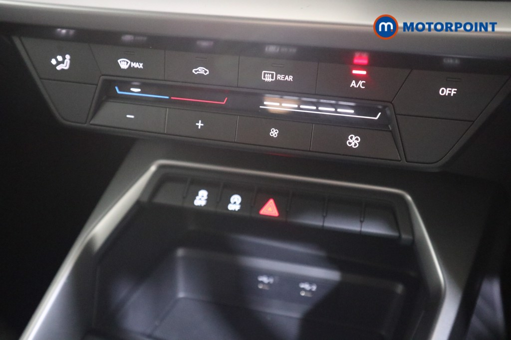 Audi A3 Technik Manual Petrol Hatchback - Stock Number (1581422) - 7th supplementary image