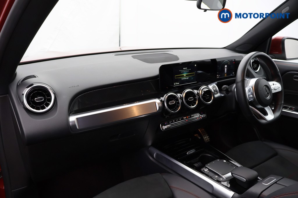 Mercedes-Benz GLB Amg Line Automatic Petrol SUV - Stock Number (1581451) - 13th supplementary image