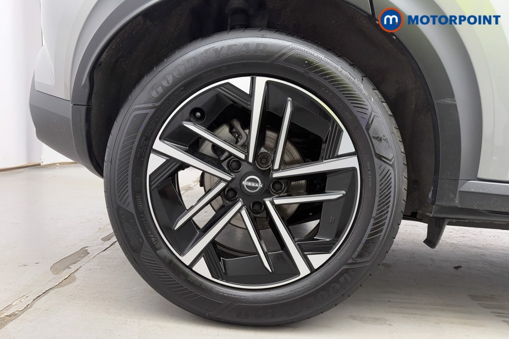Nissan Juke N-Connecta Automatic Petrol-Electric Hybrid SUV - Stock Number (1581463) - 29th supplementary image