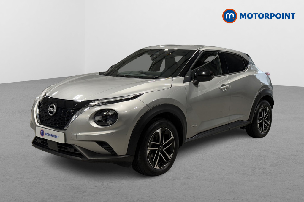 Nissan Juke N-Connecta Automatic Petrol-Electric Hybrid SUV - Stock Number (1581463) - Passenger side front corner