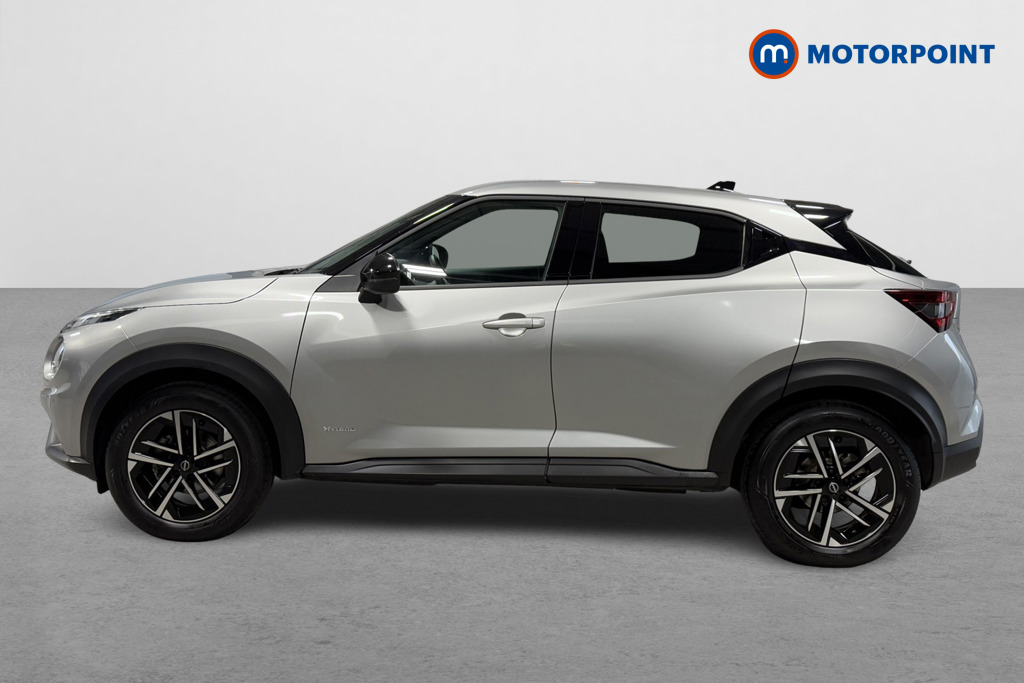 Nissan Juke N-Connecta Automatic Petrol-Electric Hybrid SUV - Stock Number (1581463) - Passenger side