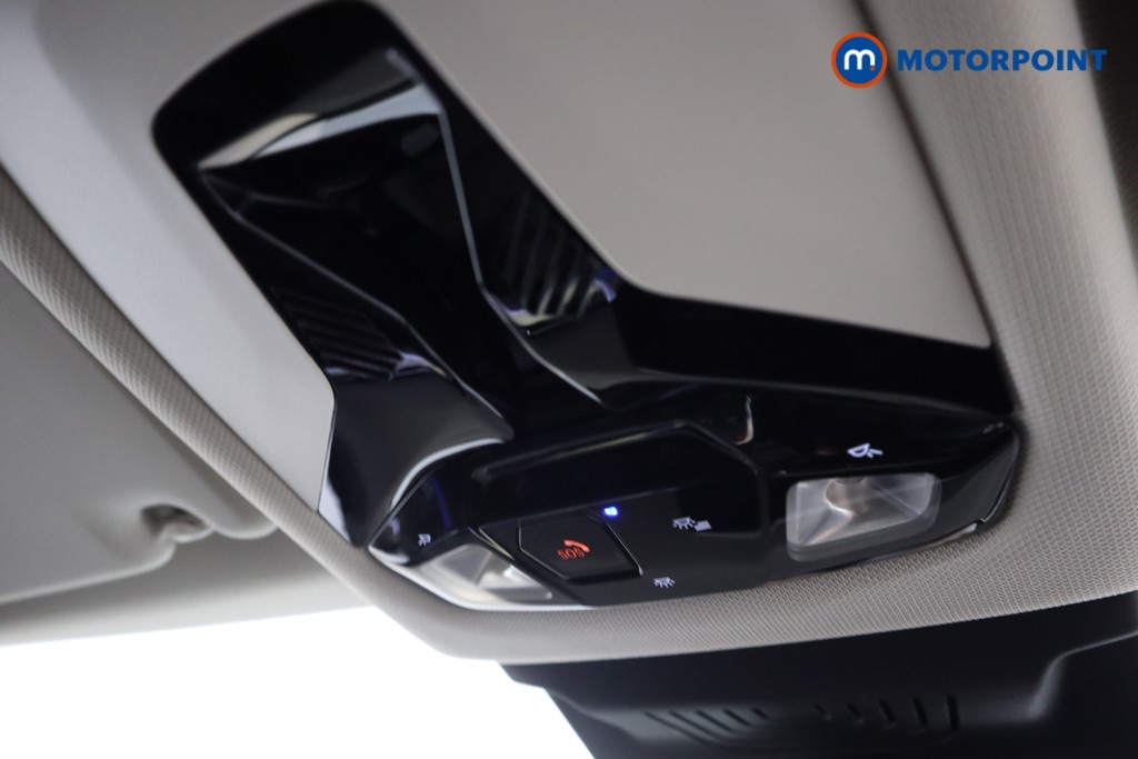 BMW 2 Series Luxury Automatic Petrol Estate - Stock Number (1581561) - 23rd supplementary image