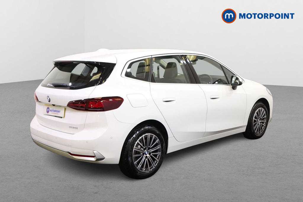BMW 2 Series Luxury Automatic Petrol Estate - Stock Number (1581561) - Drivers side rear corner