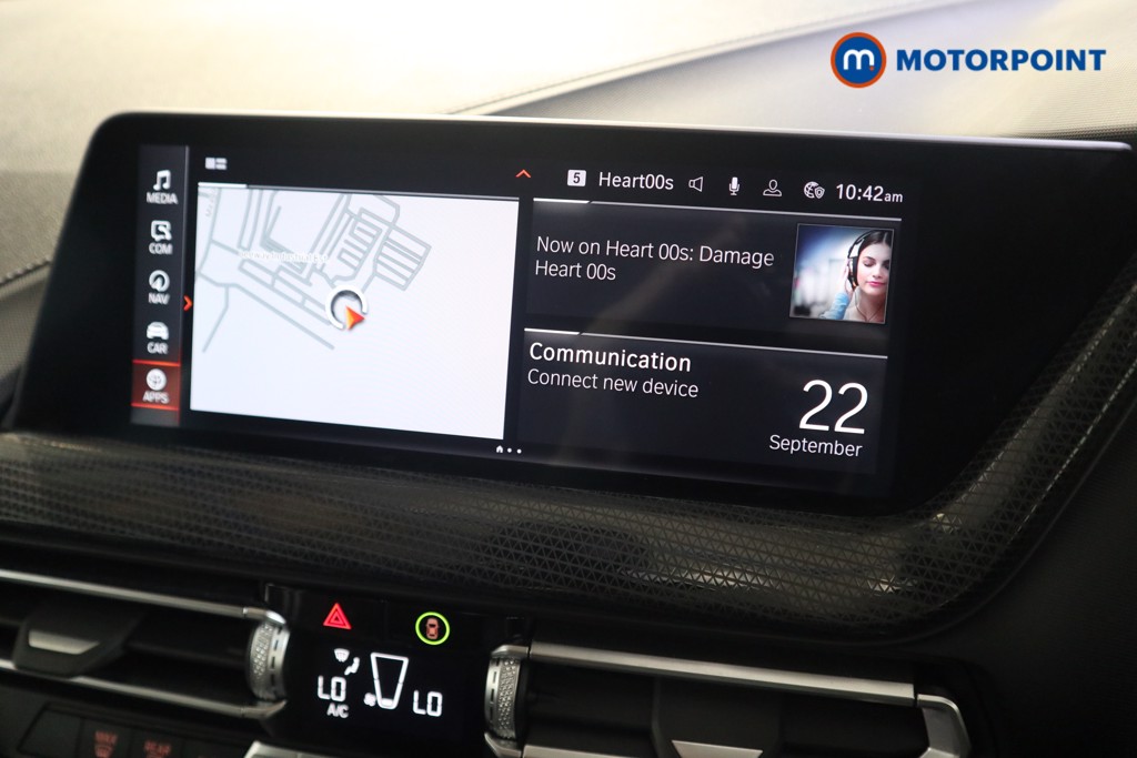 BMW 2 Series Sport Manual Petrol Saloon - Stock Number (1581802) - 6th supplementary image