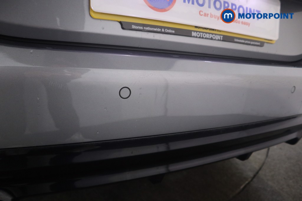 BMW 2 Series Sport Manual Petrol Saloon - Stock Number (1581802) - 20th supplementary image