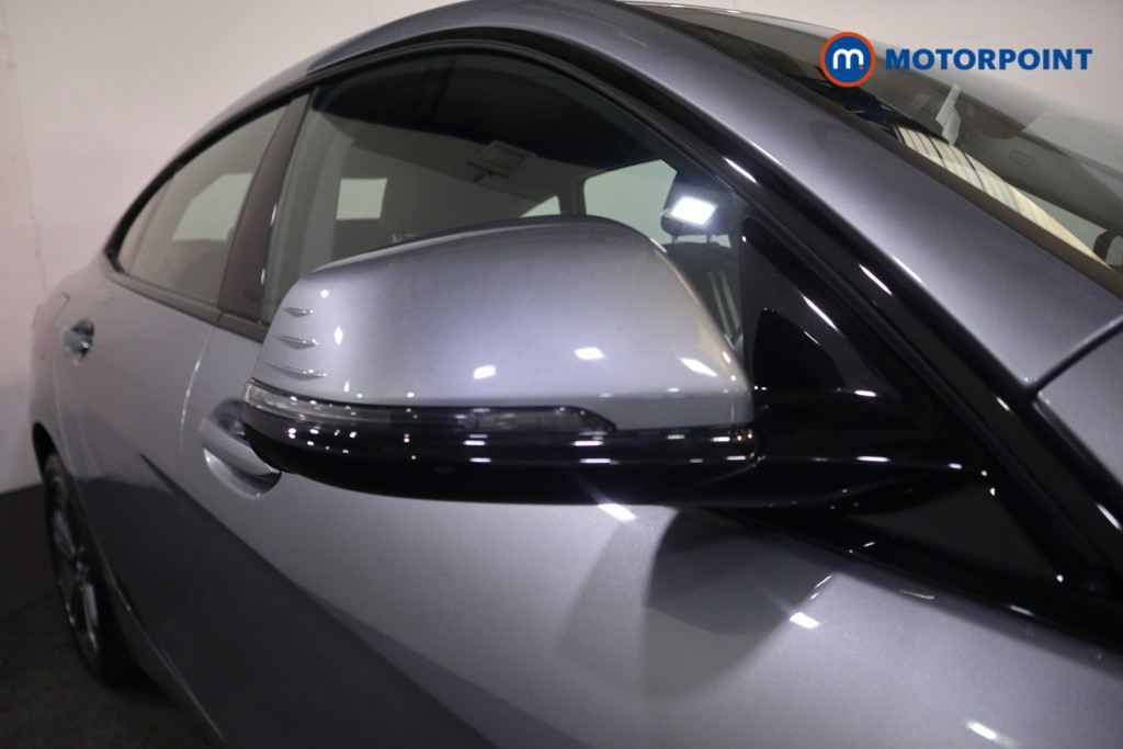 BMW 2 Series Sport Manual Petrol Saloon - Stock Number (1581802) - 23rd supplementary image