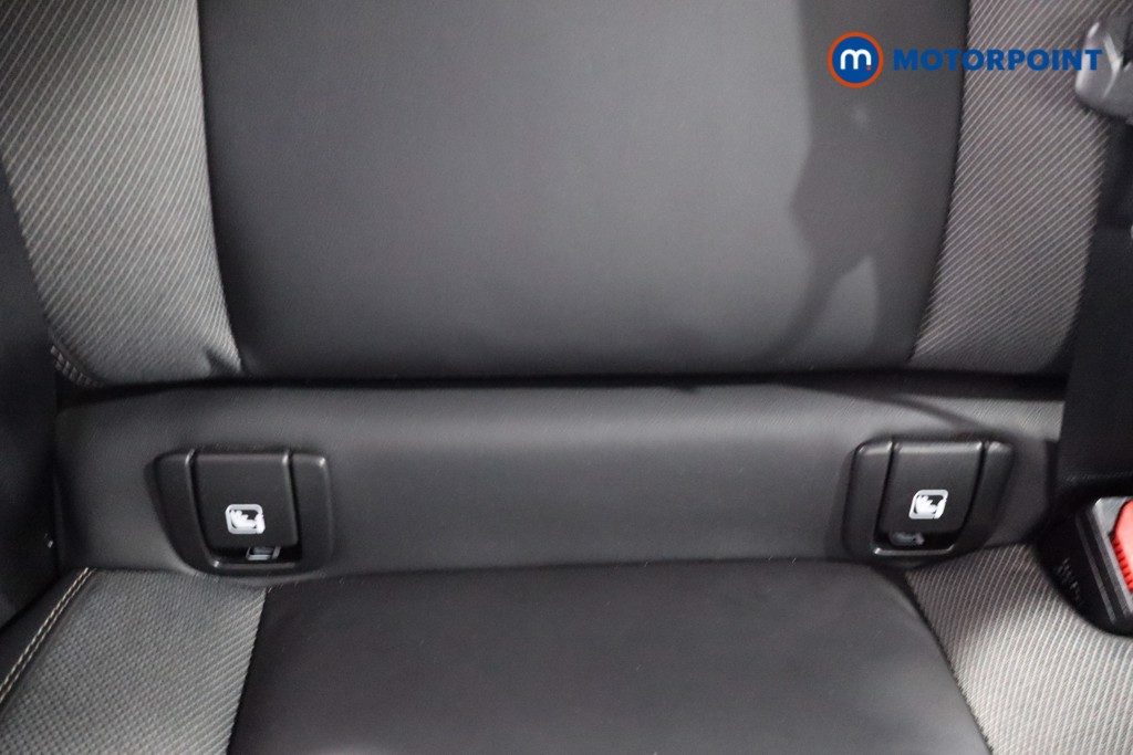 Volvo Xc60 R Design Automatic Petrol SUV - Stock Number (1581863) - 29th supplementary image