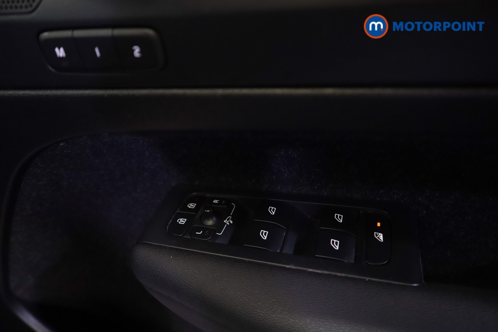Volvo Xc40 R Design Pro Automatic Diesel SUV - Stock Number (1582353) - 3rd supplementary image