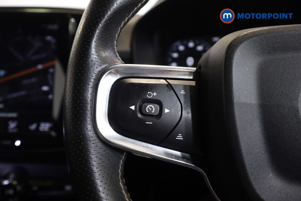 Volvo Xc40 R Design Pro Automatic Diesel SUV - Stock Number (1582353) - 9th supplementary image
