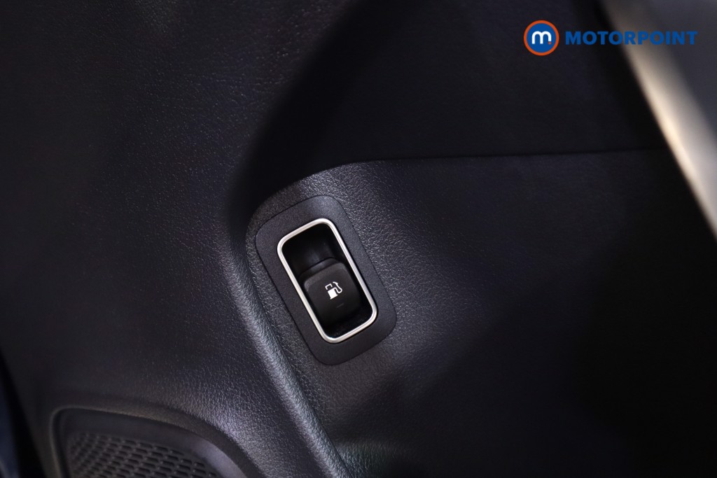 Mercedes-Benz CLA Amg Line Automatic Petrol Plug-In Hybrid Coupe - Stock Number (1582359) - 5th supplementary image