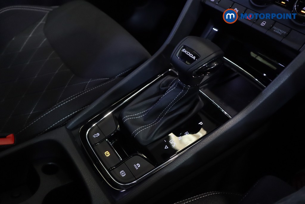 Skoda Karoq Sportline Automatic Petrol SUV - Stock Number (1582367) - 25th supplementary image