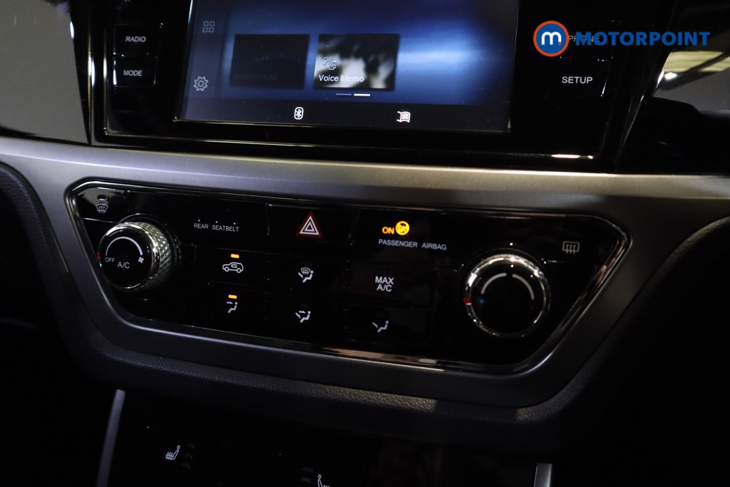 Ssangyong Korando Ventura Manual Petrol SUV - Stock Number (1582663) - 17th supplementary image