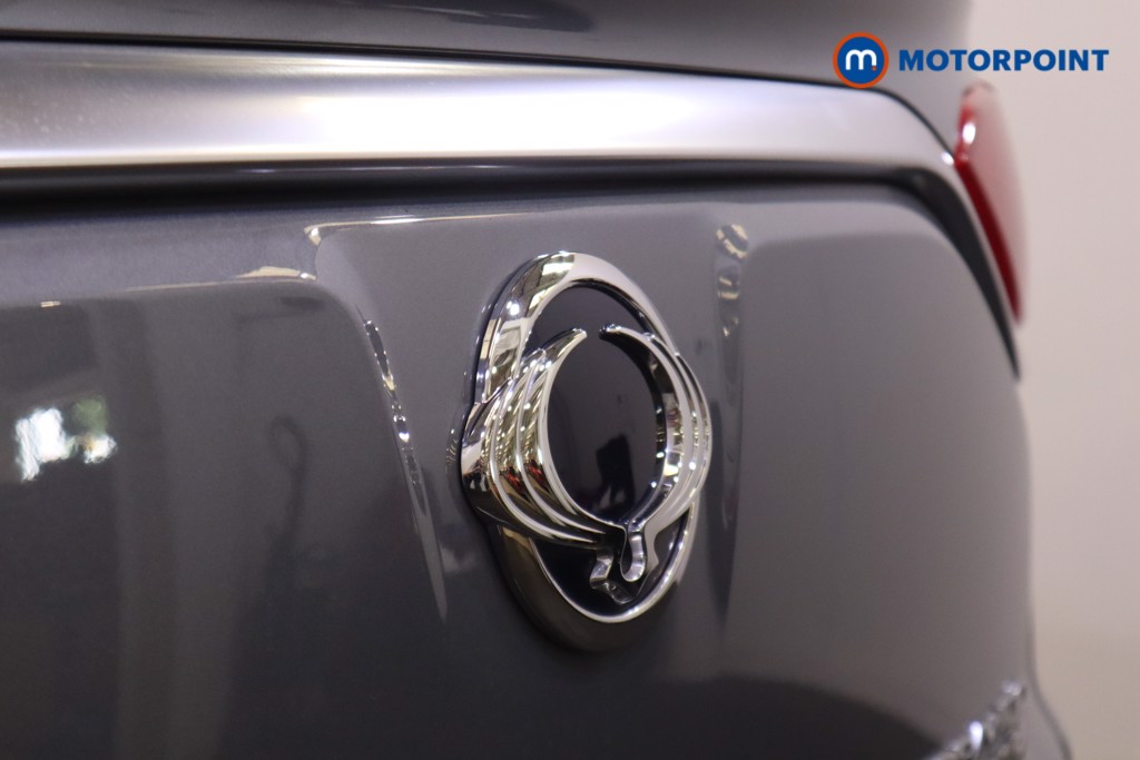 Ssangyong Korando Ventura Manual Petrol SUV - Stock Number (1582663) - 37th supplementary image