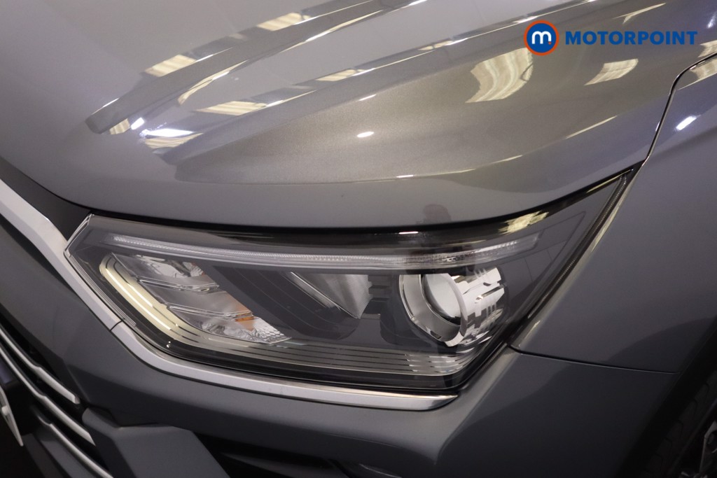 Ssangyong Korando Ventura Manual Petrol SUV - Stock Number (1582663) - 39th supplementary image