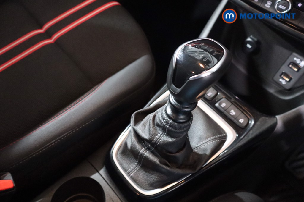Vauxhall Crossland GS Manual Petrol SUV - Stock Number (1583051) - 14th supplementary image