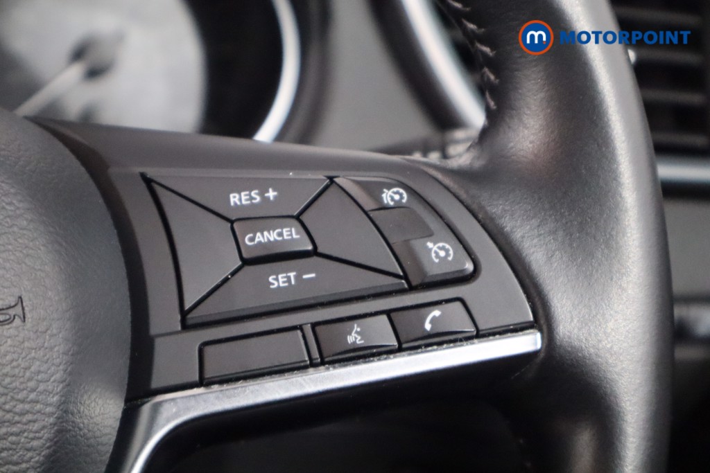 Nissan Qashqai N-Motion Automatic Petrol SUV - Stock Number (1583054) - 8th supplementary image