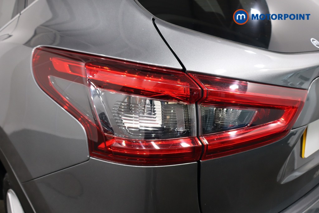 Nissan Qashqai N-Motion Automatic Petrol SUV - Stock Number (1583054) - 34th supplementary image