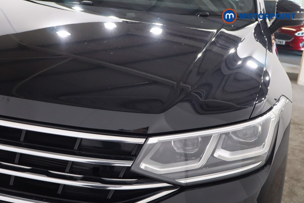 Volkswagen Tiguan R-Line Edition Automatic Petrol SUV - Stock Number (1583102) - 30th supplementary image