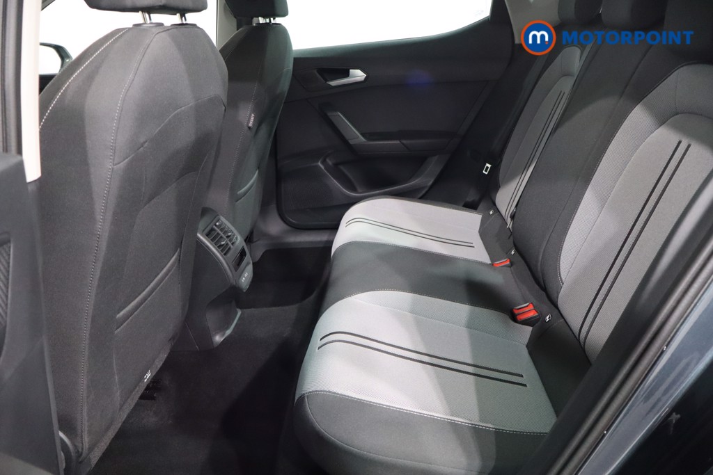 Seat Leon Se Dynamic Manual Petrol Hatchback - Stock Number (1583117) - 5th supplementary image