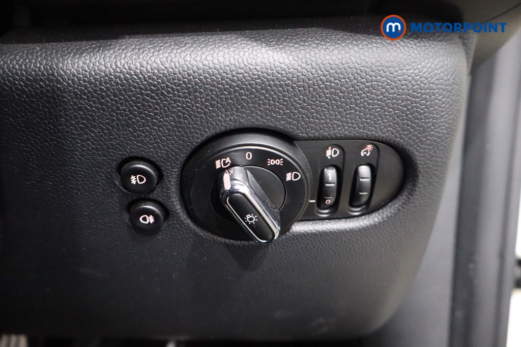 Mini Hatchback Cooper S Sport Manual Petrol Hatchback - Stock Number (1583138) - 21st supplementary image