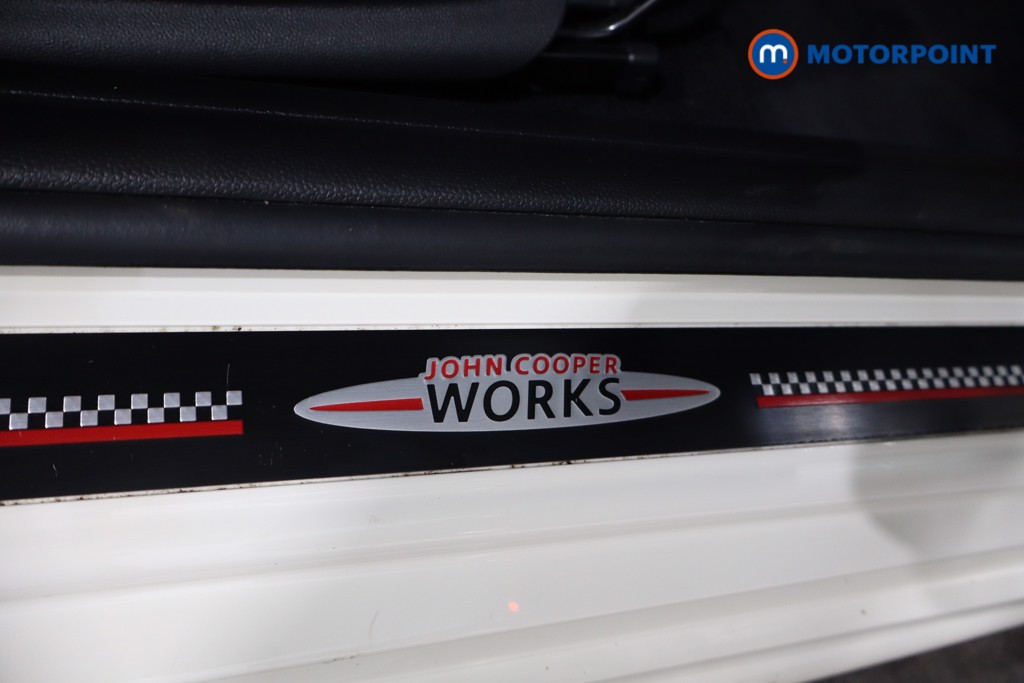 Mini Hatchback Cooper S Sport Manual Petrol Hatchback - Stock Number (1583138) - 22nd supplementary image