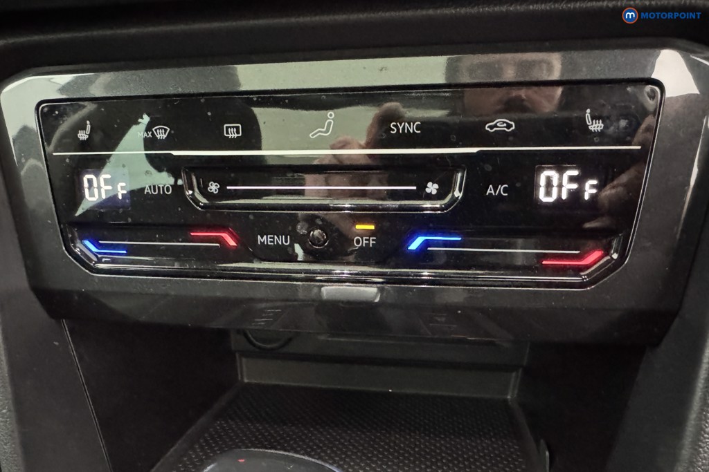 Volkswagen Tiguan Elegance Automatic Petrol SUV - Stock Number (1504926) - 15th supplementary image