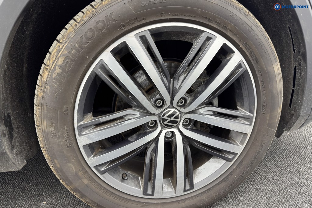 Volkswagen Tiguan Elegance Automatic Petrol SUV - Stock Number (1504926) - 33rd supplementary image