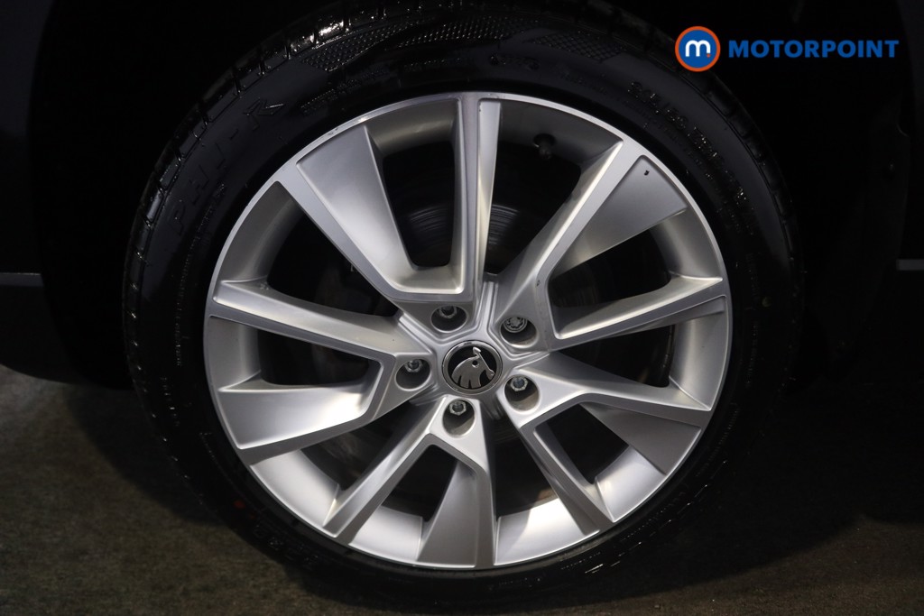 Skoda Karoq Se L Manual Petrol SUV - Stock Number (1529472) - 16th supplementary image