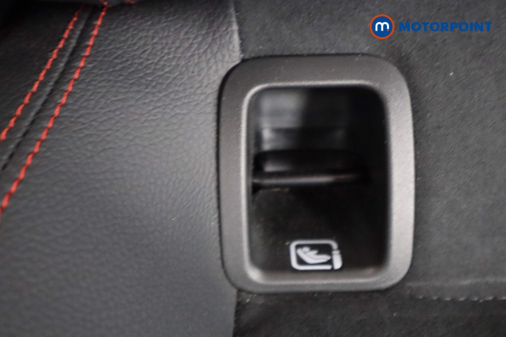 Mercedes-Benz CLA Amg Line Automatic Petrol Plug-In Hybrid Coupe - Stock Number (1545800) - 27th supplementary image