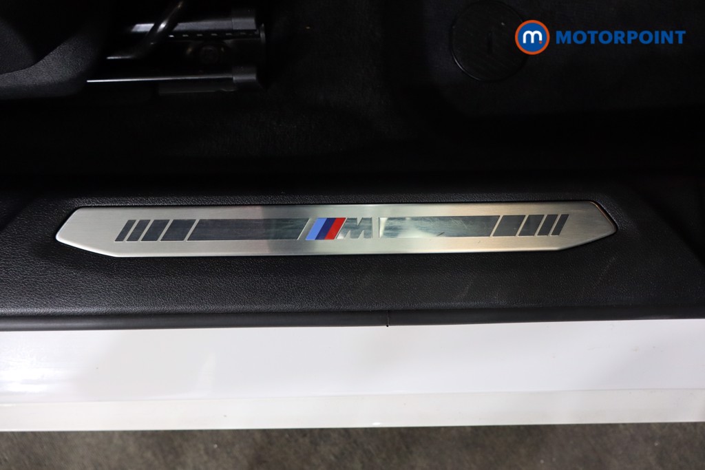 BMW 1 Series M Sport Automatic Petrol Hatchback - Stock Number (1548192) - 18th supplementary image