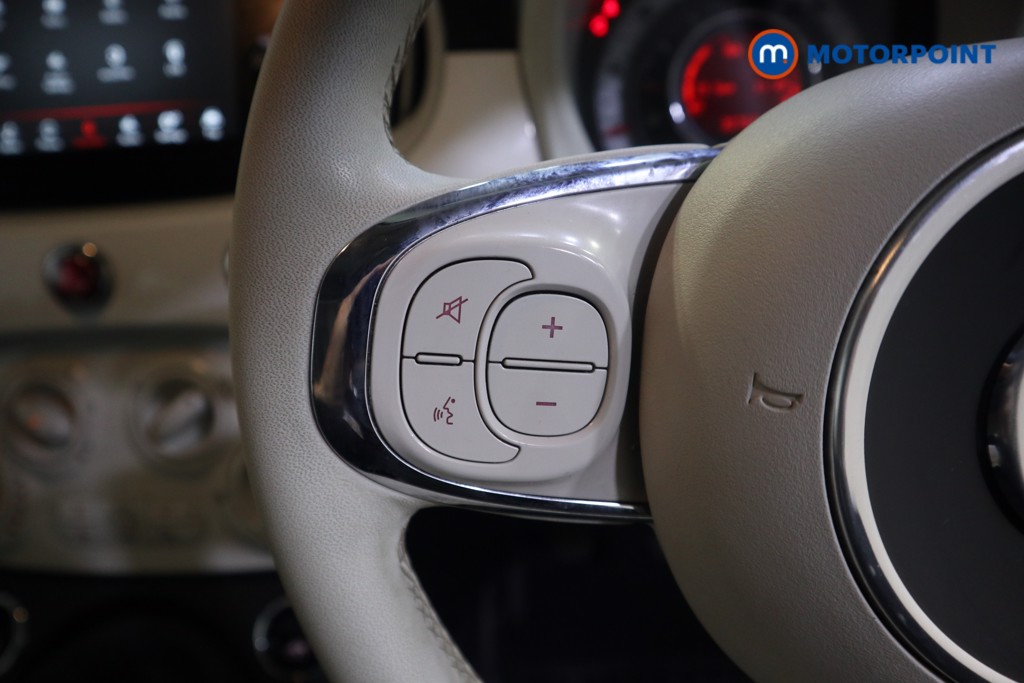 Fiat 500 Lounge Manual Petrol-Electric Hybrid Hatchback - Stock Number (1556500) - 3rd supplementary image