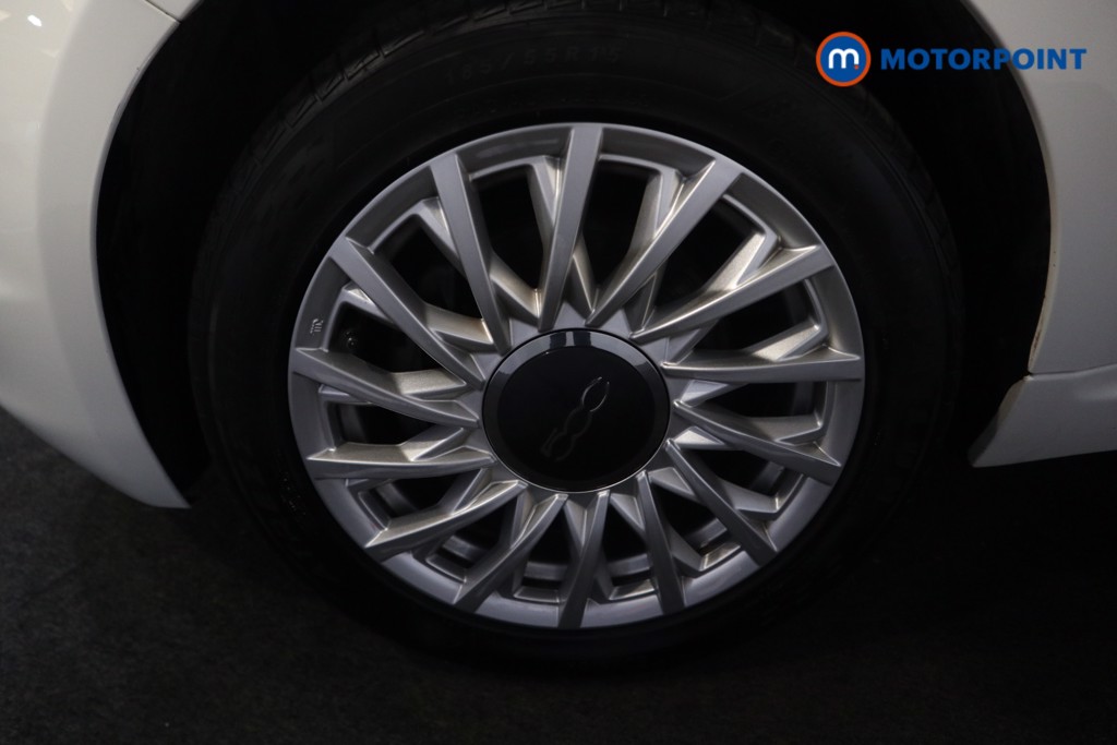 Fiat 500 Lounge Manual Petrol-Electric Hybrid Hatchback - Stock Number (1556500) - 14th supplementary image