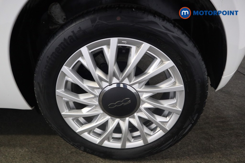 Fiat 500 Lounge Manual Petrol-Electric Hybrid Hatchback - Stock Number (1556500) - 15th supplementary image