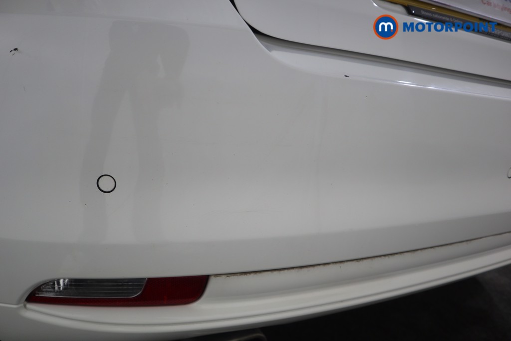 Fiat 500 Lounge Manual Petrol-Electric Hybrid Hatchback - Stock Number (1556500) - 16th supplementary image