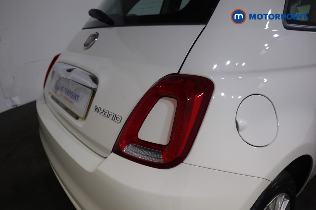 Fiat 500 Lounge Manual Petrol-Electric Hybrid Hatchback - Stock Number (1556500) - 18th supplementary image