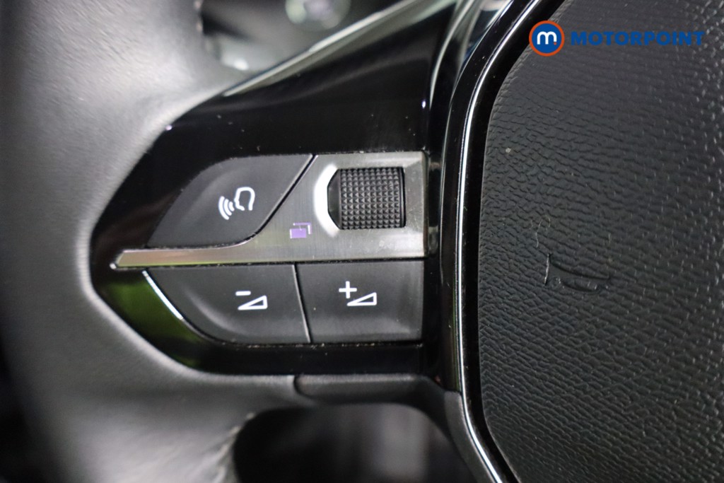Peugeot 2008 Allure Premium Automatic Electric SUV - Stock Number (1557778) - 13th supplementary image