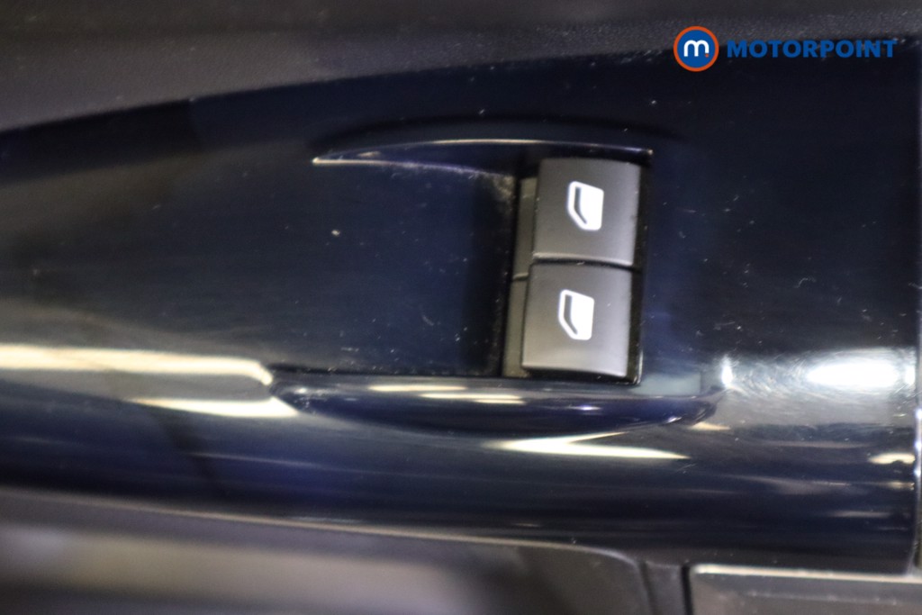 Citroen C4 Cactus Flair Manual Petrol SUV - Stock Number (1557914) - 15th supplementary image