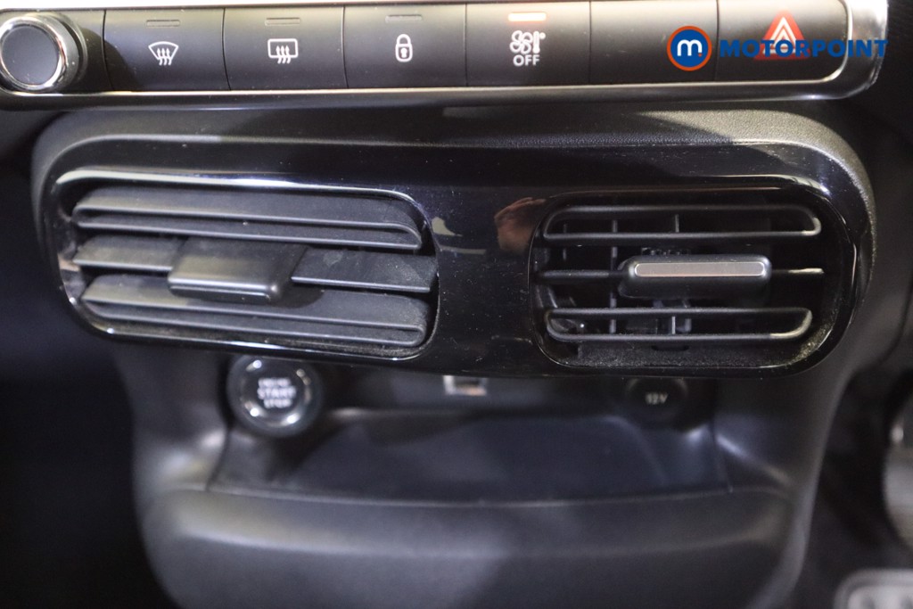 Citroen C4 Cactus Flair Manual Petrol SUV - Stock Number (1557914) - 20th supplementary image