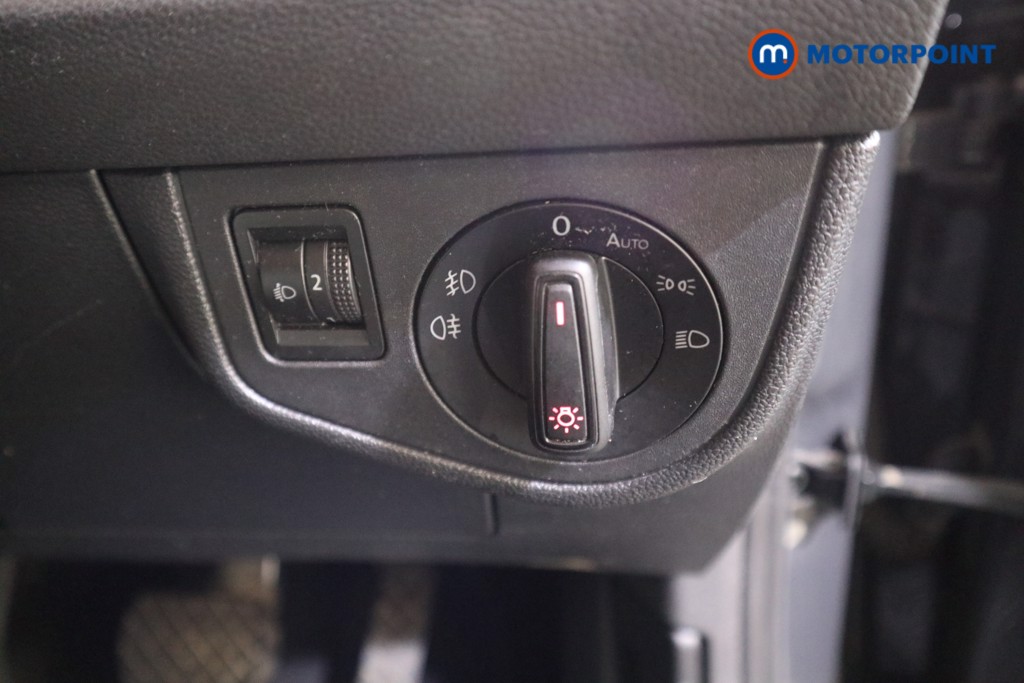 Volkswagen Polo Match Automatic Petrol Hatchback - Stock Number (1565306) - 9th supplementary image