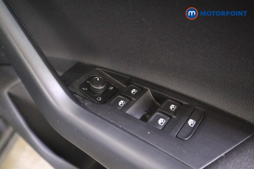Volkswagen Polo Match Automatic Petrol Hatchback - Stock Number (1565306) - 10th supplementary image