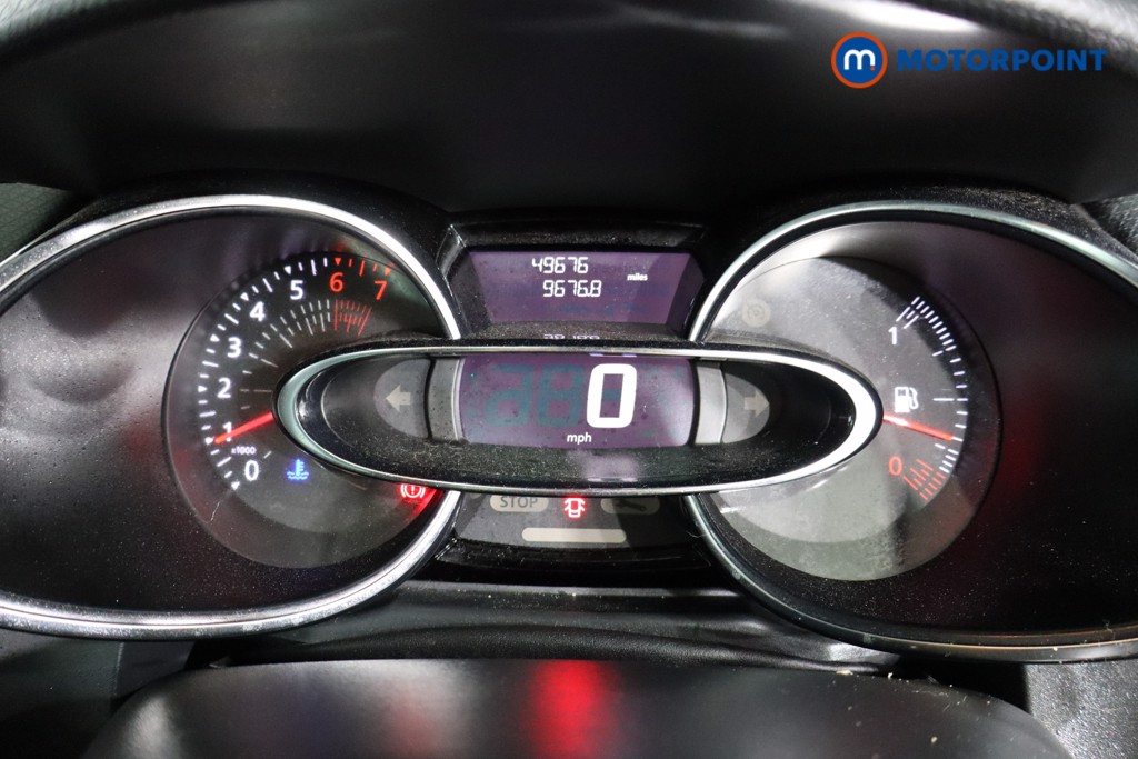 Renault Clio Dynamique Nav Manual Petrol Hatchback - Stock Number (1566509) - 2nd supplementary image