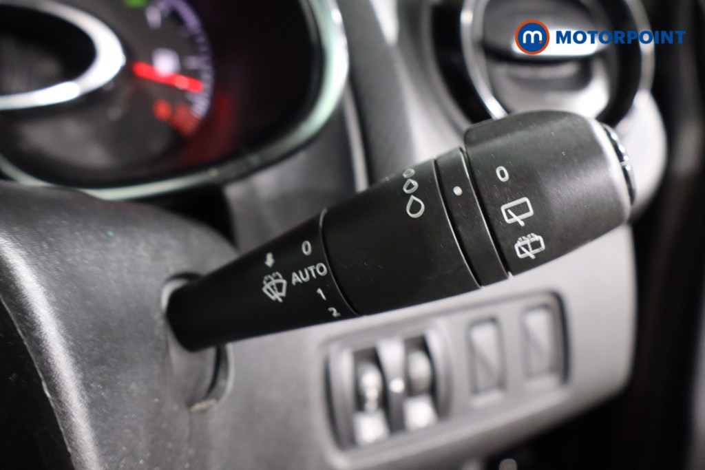 Renault Clio Dynamique Nav Manual Petrol Hatchback - Stock Number (1566509) - 16th supplementary image