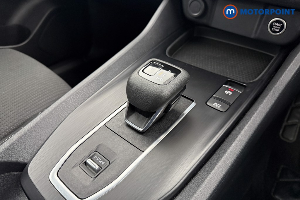 Nissan Qashqai Acenta Premium Automatic Petrol SUV - Stock Number (1568027) - 13th supplementary image